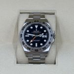 Rolex Explorer II 226570 (Unknown (random serial)) - Black dial 42 mm Steel case (4/8)