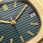 Patek Philippe Nautilus 3800 (Onbekend (willekeurig serienummer)) - Blauw wijzerplaat 37mm Goud/Staal (7/8)