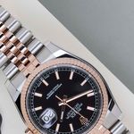 Unknown Unknown 116231 - (4/8)