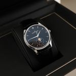 Jaeger-LeCoultre Master Ultra Thin Moon Q1368470 - (3/8)