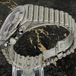 Breitling Chronomat 42 AB0134101G1A1 (2025) - Silver dial 42 mm Steel case (5/8)