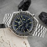 Omega Speedmaster 329.30.44.51.01.003 - (2/8)