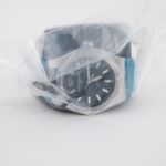 Girard-Perregaux Laureato 81010-11-431-11A (2023) - Blue dial 43 mm Steel case (3/8)