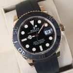 Rolex Yacht-Master 42 226658 (2022) - Black dial 42 mm Yellow Gold case (2/8)