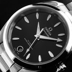 Omega Seamaster Aqua Terra 220.10.30.20.01.001 (2025) - Black dial 30 mm Steel case (3/7)