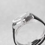 Omega Seamaster Planet Ocean 215.30.44.21.03.001 (2017) - Blue dial 44 mm Steel case (5/8)