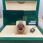 Rolex Day-Date 40 228235 (2025) - Grey dial 40 mm Rose Gold case (26/31)