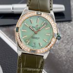 Breitling Chronomat 38 U17356531L1P1 (Unknown (random serial)) - Pink dial 38 mm Gold/Steel case (1/8)