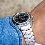 Omega Speedmaster Date 323.30.40.40.06.001 - (5/6)