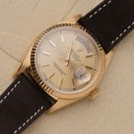 Rolex Day-Date 36 18038 (1978) - Champagne wijzerplaat 36mm Geelgoud (7/8)