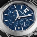 Bulgari Octo 103829 (2025) - Blauw wijzerplaat 42mm Staal (3/7)