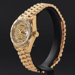 Rolex Lady-Datejust 69288 (1988) - Champagne dial 26 mm Yellow Gold case (4/8)