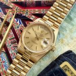 Rolex Day-Date 18038 (1987) - Gold dial 36 mm Yellow Gold case (3/8)