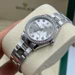 Rolex Datejust 278384RBR (2025) - Silver dial 37 mm Steel case (7/10)