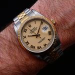 Rolex Datejust 36 16233 (1992) - Champagne wijzerplaat 36mm Goud/Staal (6/6)