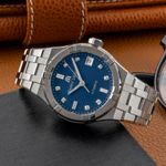 Maurice Lacroix Aikon AI6006-SS002-450-1 (Unknown (random serial)) - Blue dial 35 mm Steel case (2/8)