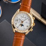 Omega Speedmaster Reduced 3131.20 (Unknown (random serial)) - White dial 39 mm Yellow Gold case (3/8)