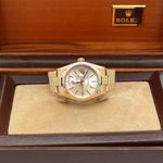 Rolex Day-Date 36 18038 (Onbekend (willekeurig serienummer)) - 36mm Geelgoud (2/7)