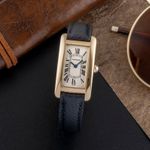 Cartier Tank Américaine W26015K2 (1996) - Silver dial 19 mm Yellow Gold case (1/8)