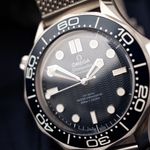 Omega Seamaster Diver 300 M 210.30.42.20.03.002 (2024) - Zwart wijzerplaat 42mm Staal (5/8)