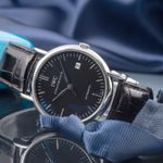 IWC Portofino Automatic IW356305 (2008) - Black dial 39 mm Steel case (2/8)