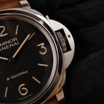 Panerai Luminor Base 8 Days PAM00914 (2021) - Zwart wijzerplaat 44mm Staal (2/8)