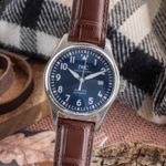 IWC Pilot Mark IW327010 (Unknown (random serial)) - Blue dial 40 mm Steel case (3/8)