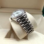 Rolex Day-Date 36 128239 (2023) - White dial 43 mm White Gold case (10/14)