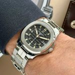 Patek Philippe Aquanaut 5066 (2000) - Zwart wijzerplaat 36mm Staal (2/8)