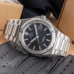 IWC Ingenieur Automatic IW328901 (Unknown (random serial)) - Black dial 40 mm Steel case (2/8)