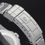 Rolex Sea-Dweller 16660 (1986) - Black dial 40 mm Steel case (8/8)
