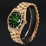 Rolex Day-Date 36 18238 (1991) - Green dial 36 mm Yellow Gold case (4/8)