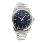 Longines Conquest L37204926 (2025) - Blue dial 38 mm Steel case (7/7)