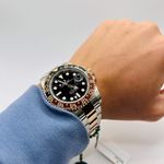 Rolex GMT-Master II 126711CHNR (Onbekend (willekeurig serienummer)) - Zwart wijzerplaat 40mm Goud/Staal (3/5)