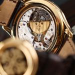 Patek Philippe Perpetual Calendar 5327J (2018) - White dial 39 mm Yellow Gold case (7/8)
