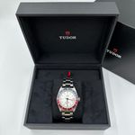 Tudor Black Bay GMT 79830RB-0010 (2023) - Wit wijzerplaat 41mm Staal (4/8)