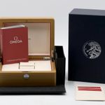 Omega Seamaster Planet Ocean 215.30.46.21.03.002 (Unknown (random serial)) - Blue dial 46 mm Steel case (8/8)