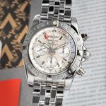 Breitling Chronomat 44 GMT AB0420 (2020) - Silver dial 44 mm Steel case (2/8)