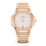 Patek Philippe Nautilus 7118/1R-001 (2025) - Silver dial 35 mm Rose Gold case (1/1)