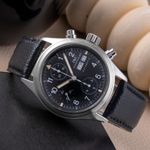 IWC Pilot Chronograph IW370602 (Unknown (random serial)) - Black dial 39 mm Steel case (2/8)