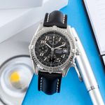 Breitling Blackbird A13350 (2002) - Black dial 40 mm Steel case (1/8)