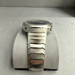 H. Moser & Cie. Streamliner 6902-1201 - (6/14)