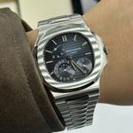 Patek Philippe Nautilus 5712/1A-001 - (1/10)