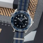 Omega Seamaster Diver 300 M 210.30.42.20.03.002 (2023) - Blue dial 42 mm Steel case (3/8)
