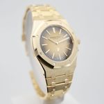 Audemars Piguet Royal Oak Jumbo 16202BA.OO.1240BA.02 (2024) - Goud wijzerplaat 39mm Geelgoud (15/16)