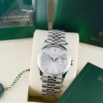 Rolex Datejust 36 126234 (2026) - Silver dial 36 mm Steel case (7/7)