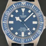 Tudor Pelagos 25707B/22 (2023) - Blue dial 42 mm Titanium case (2/6)