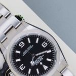 Rolex Explorer 124270 (2025) - Black dial 36 mm Steel case (4/8)