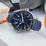 Omega Seamaster Planet Ocean 232.32.44.22.03.001 (Unknown (random serial)) - Blue dial 44 mm Steel case (2/8)