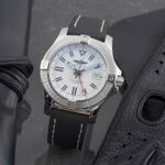 Breitling Avenger A32397101A1X1 - (1/8)